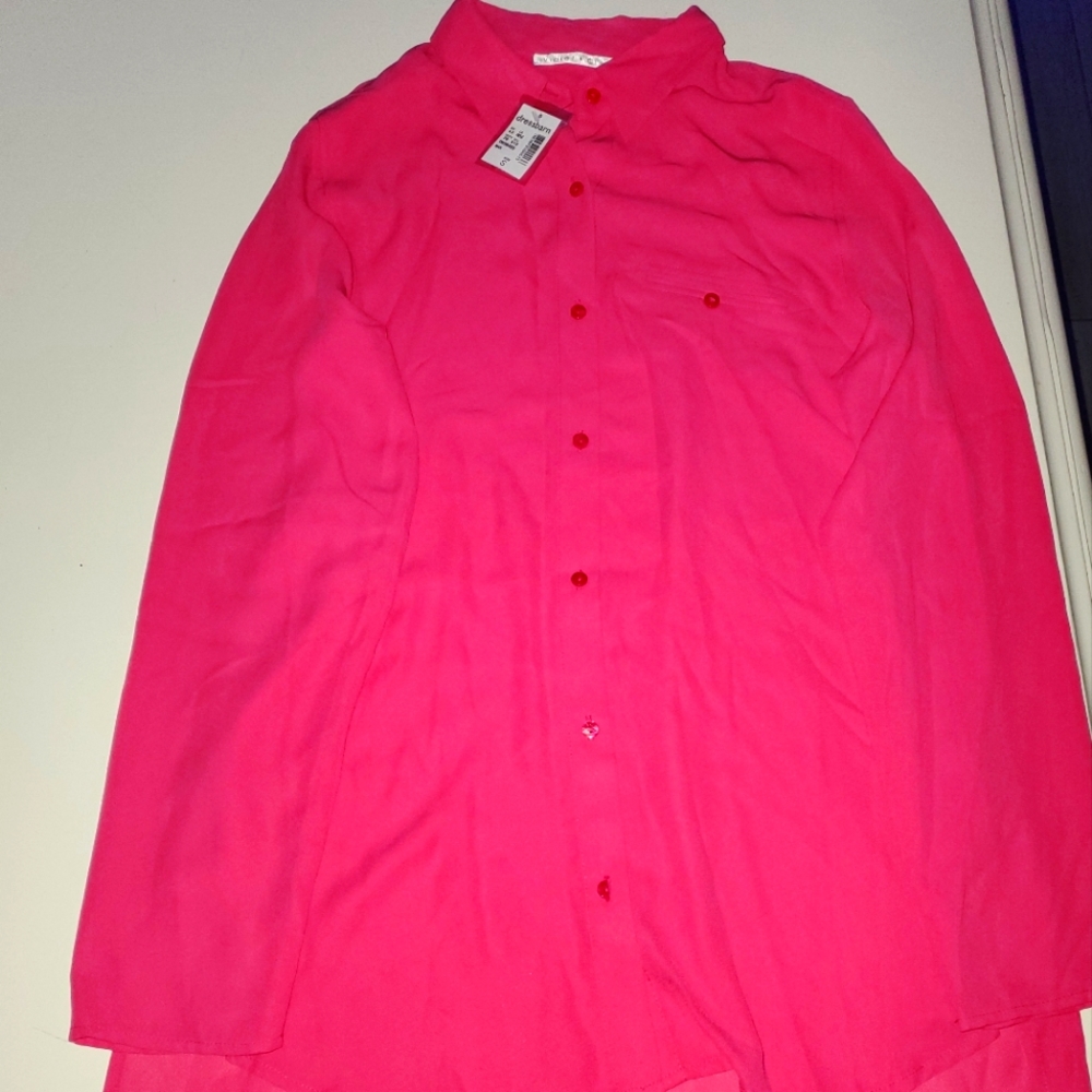 New pink long sleeve shirt